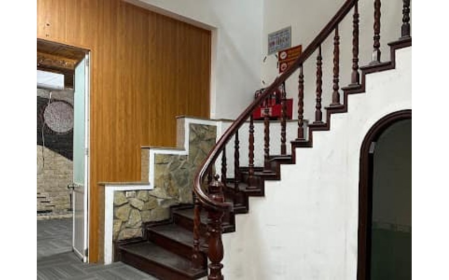 CHO THUÊ NHÀ MẶT PHỐ KINH DOANH SPA, SHOWROOM PHỐ TRUNG YÊN 80M2, 4 TẦNG, 33 TRIỆU
